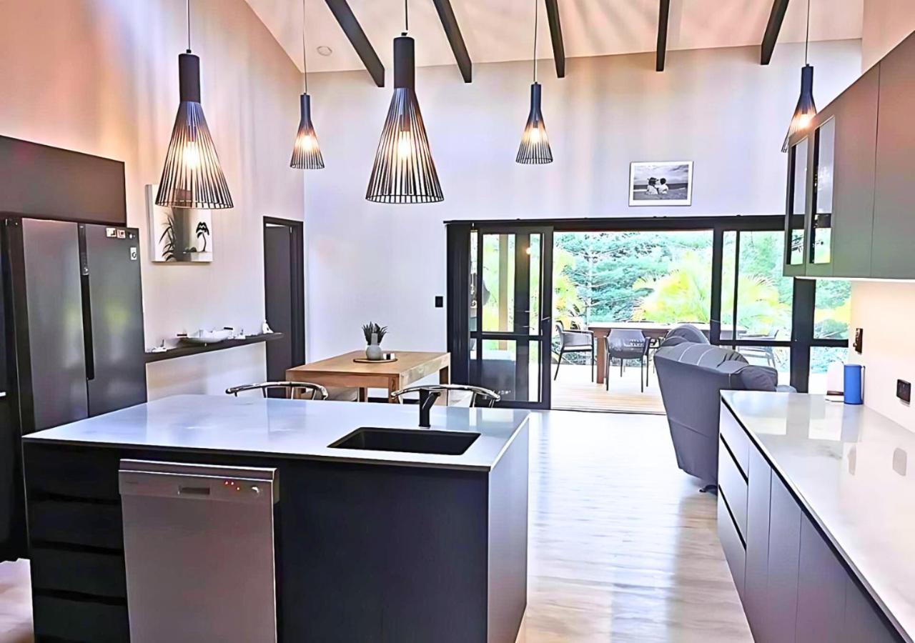 The Palms - Norfolk Island Villa Burnt Pine Exterior photo